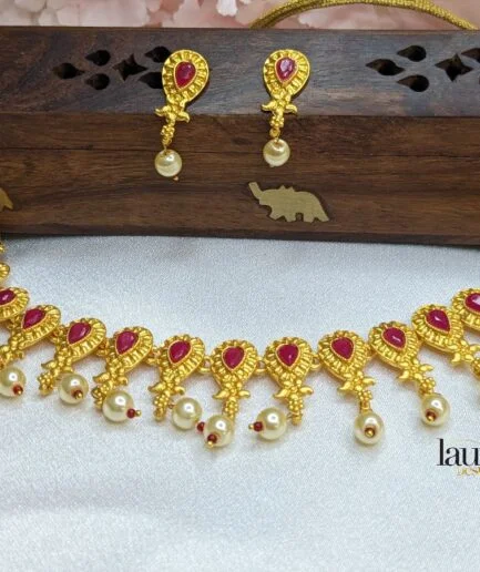 Saachi Pink Stone Set