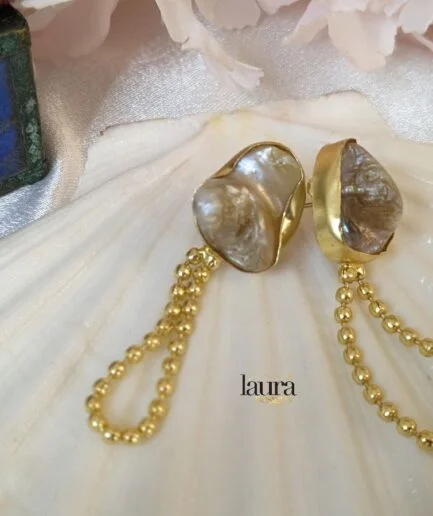 Advika Gold Polished Earrings With Baroque Pearls